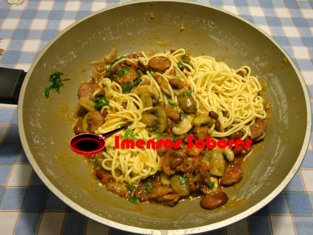 Espaguete à lavrador