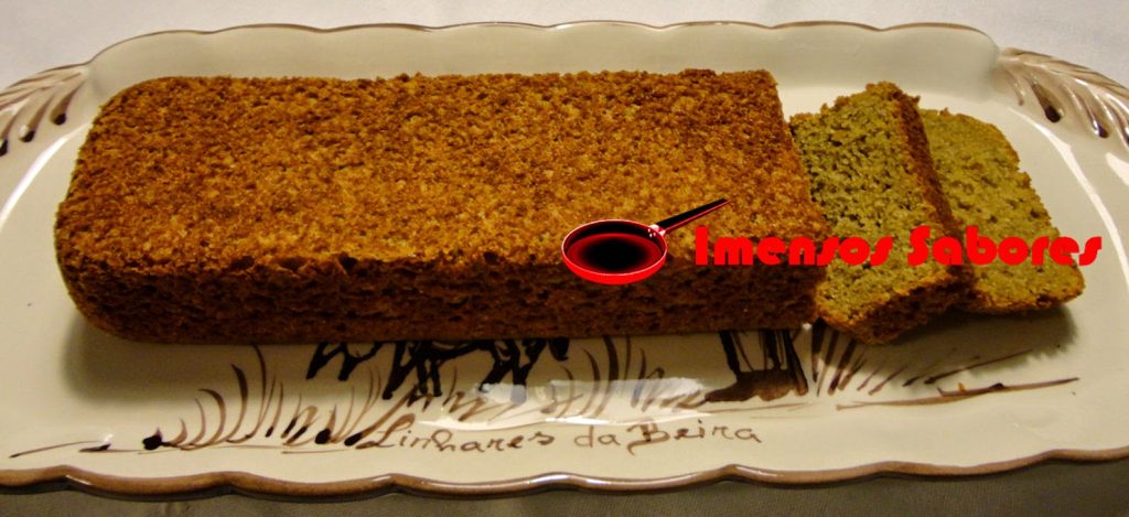 Bolo de banana com quinoa