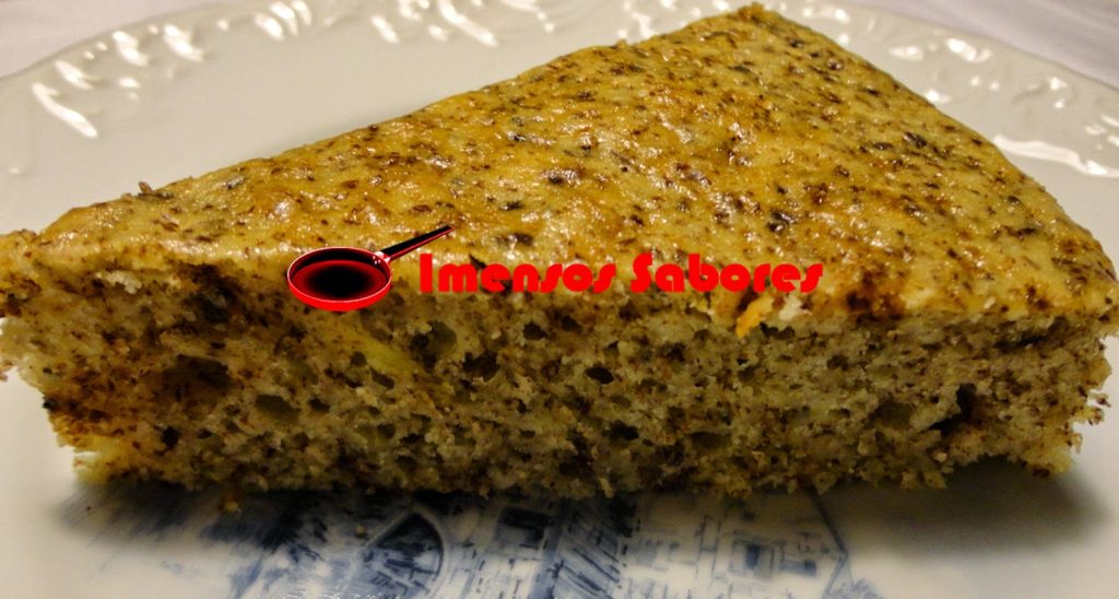 Bolo de iogurte grego, limão, chocolate e sementes de chia