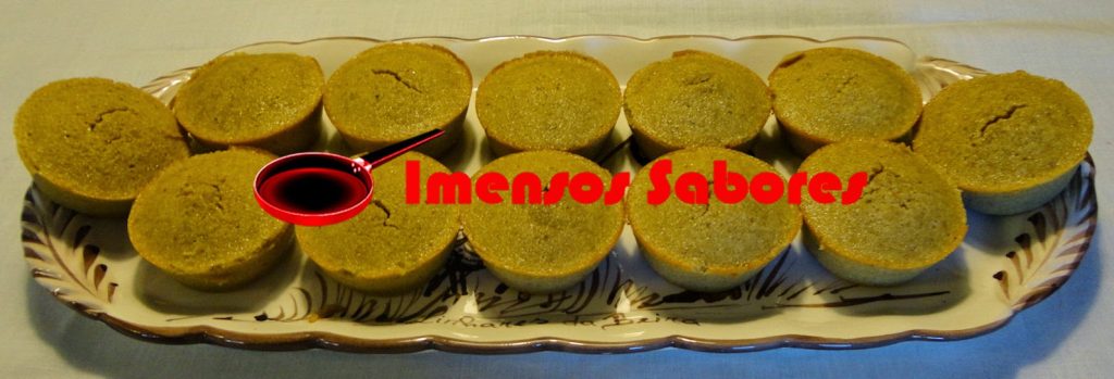 Bolinhos sem glúten com farinha de teff