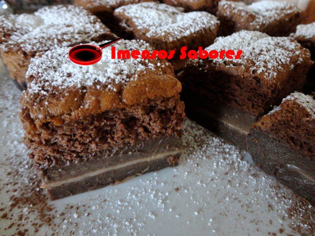 Torta mágica de cacau