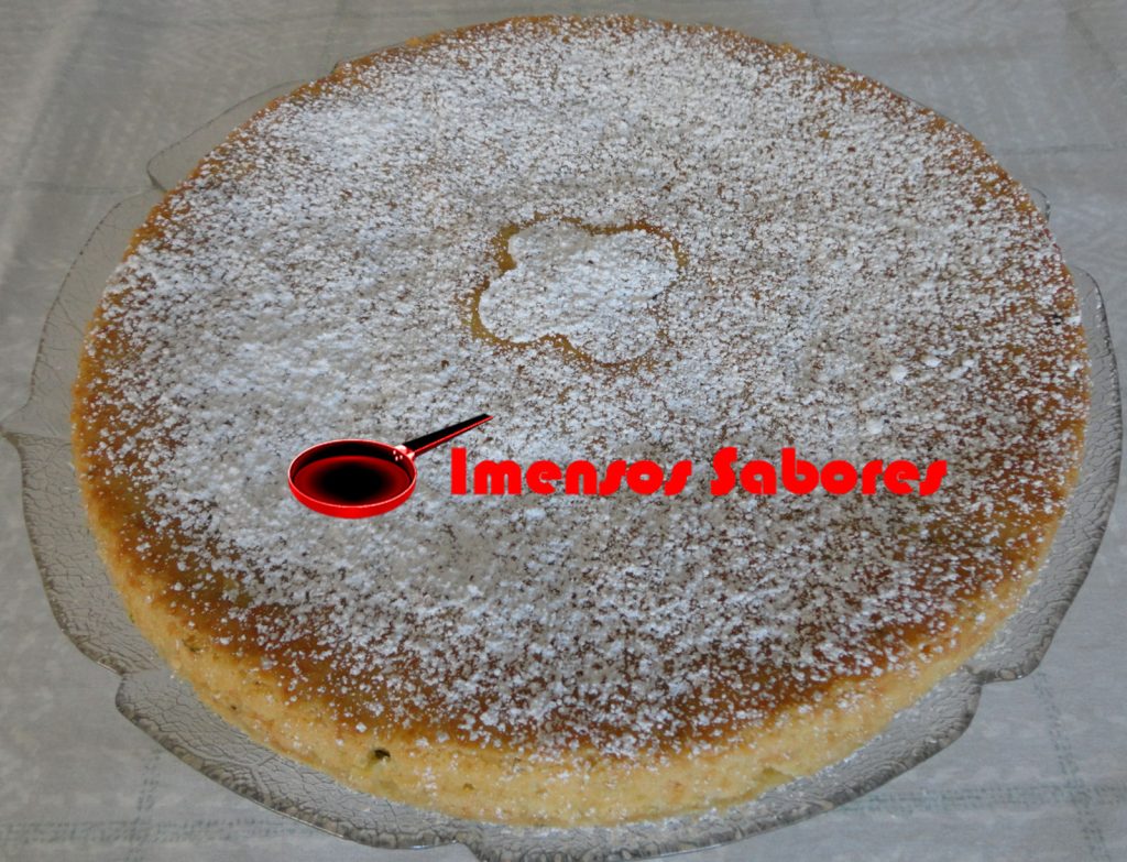 Bolo doce de abobrinha (courgette)