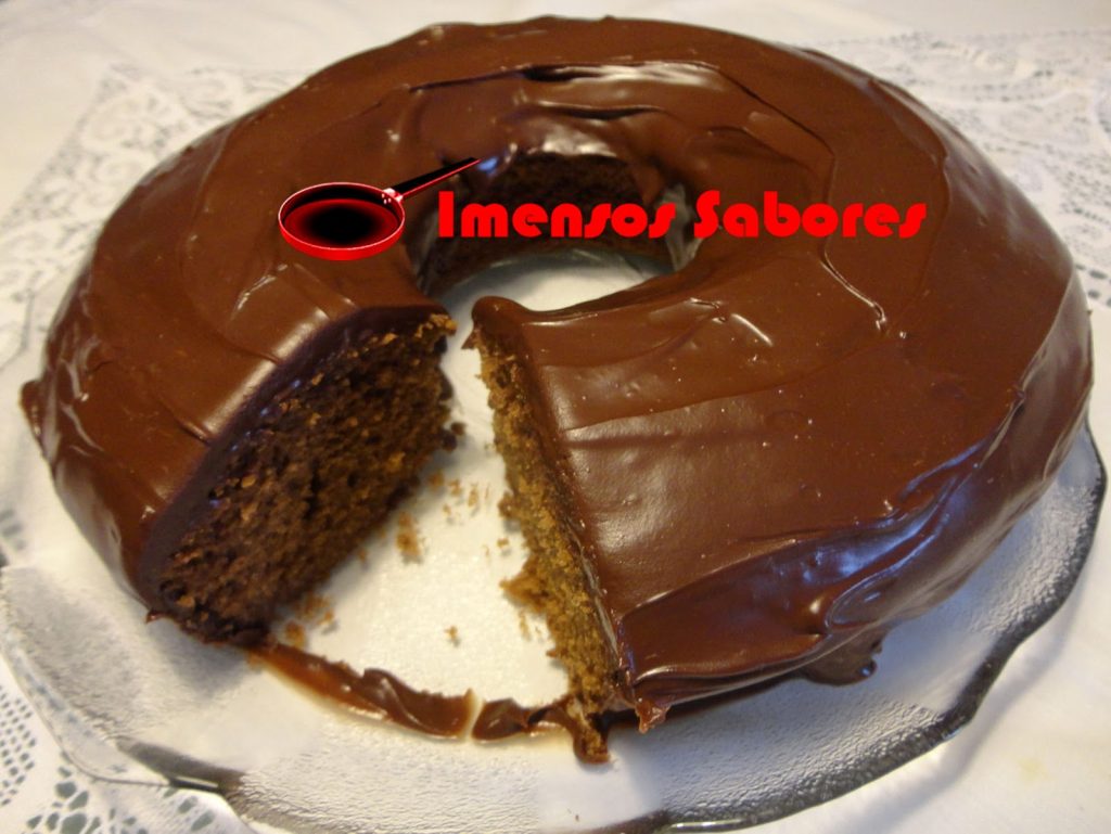 Bolo de chocolate com óleo de coco