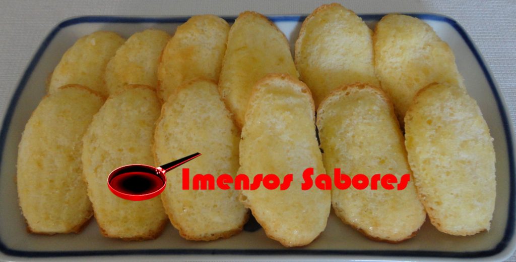 Madeleines com fécula de batata