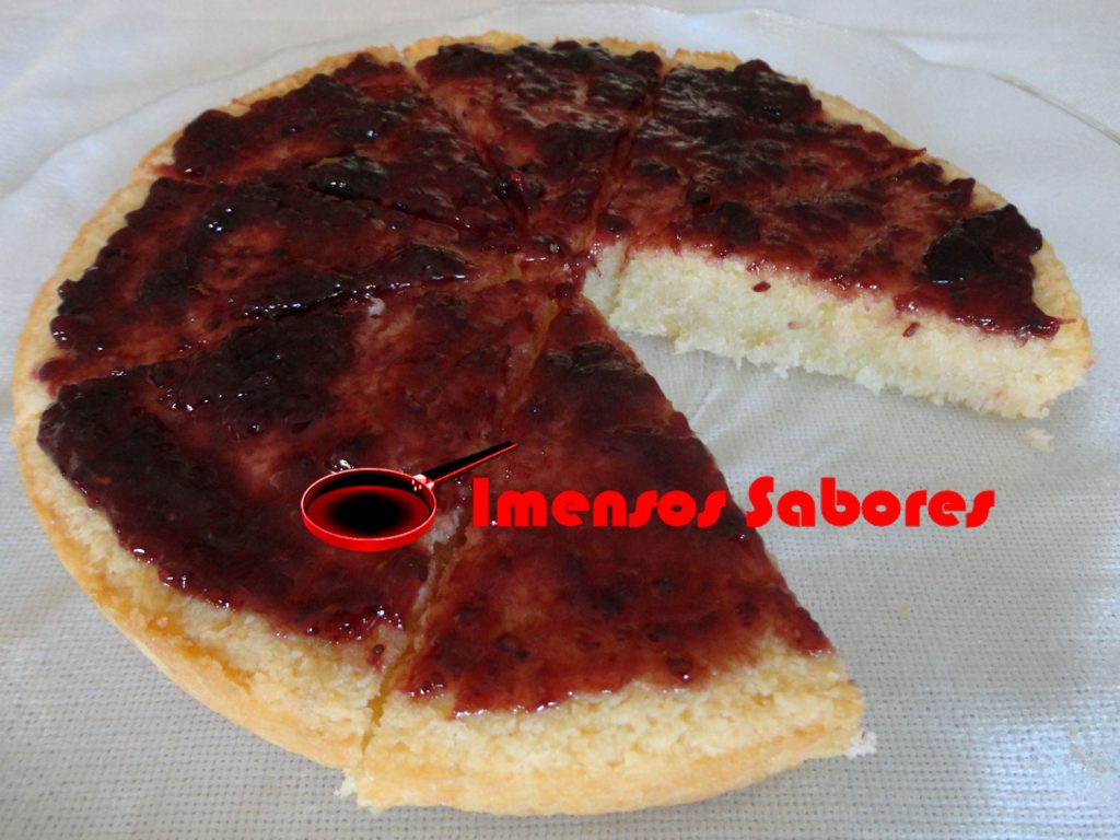 Bolo de coco e tapioca