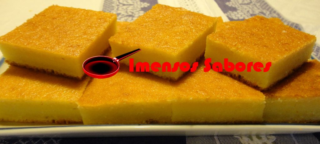 Bolo cremoso de mandioca