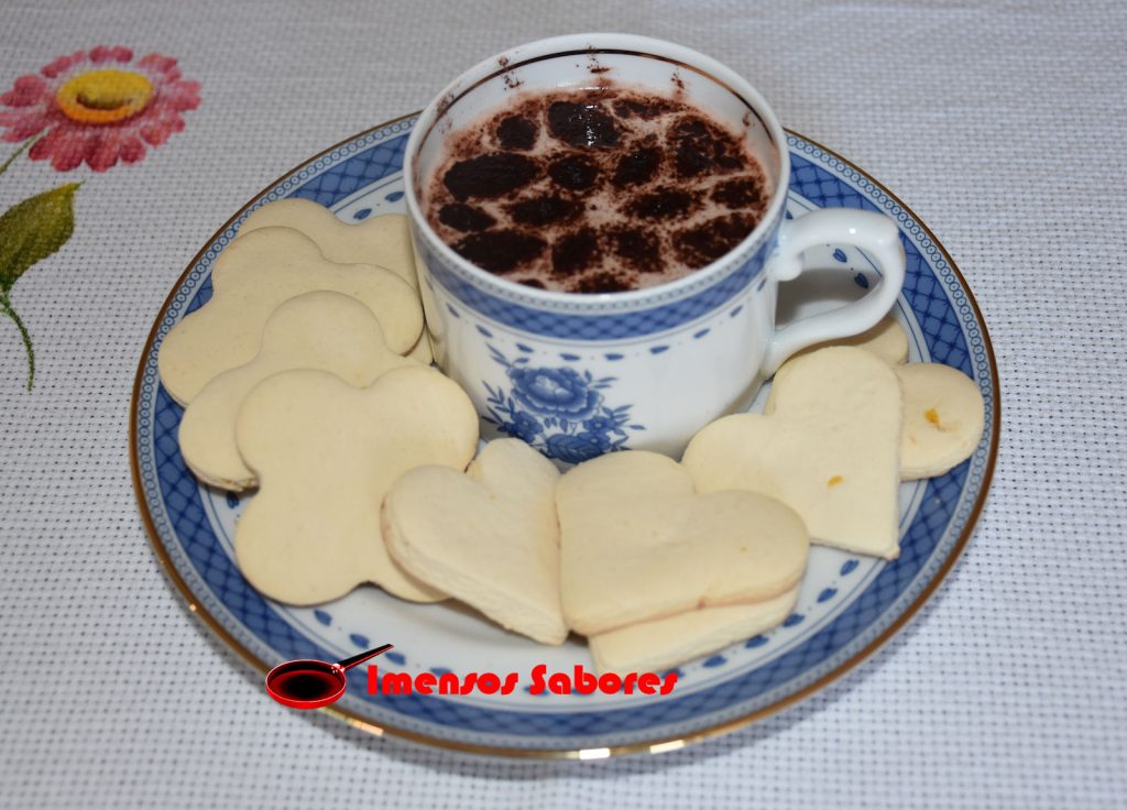 Biscoitos de polvilho com limão