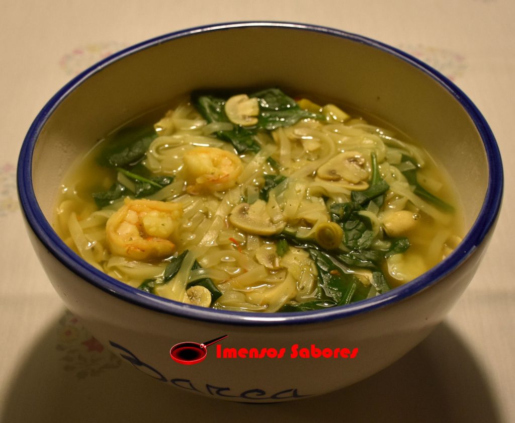 Sopa chinesa agripicante