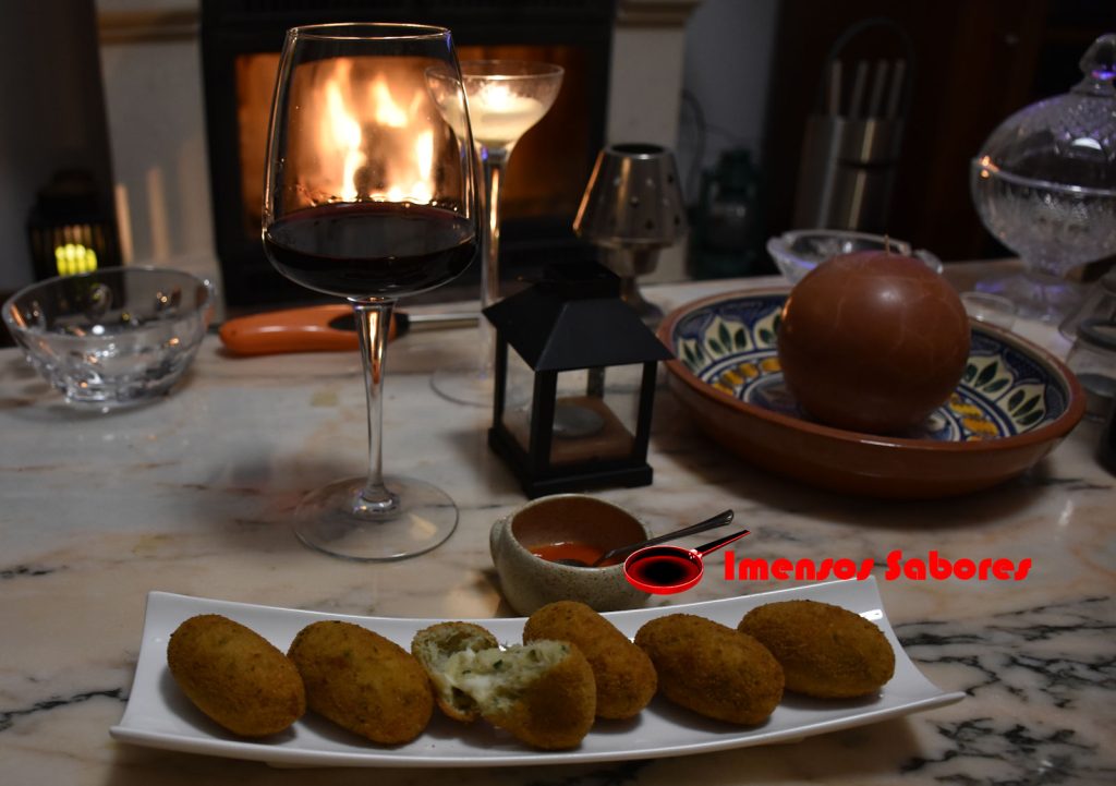 Bolinho de bacalhau com queijo de ovelha e vaca