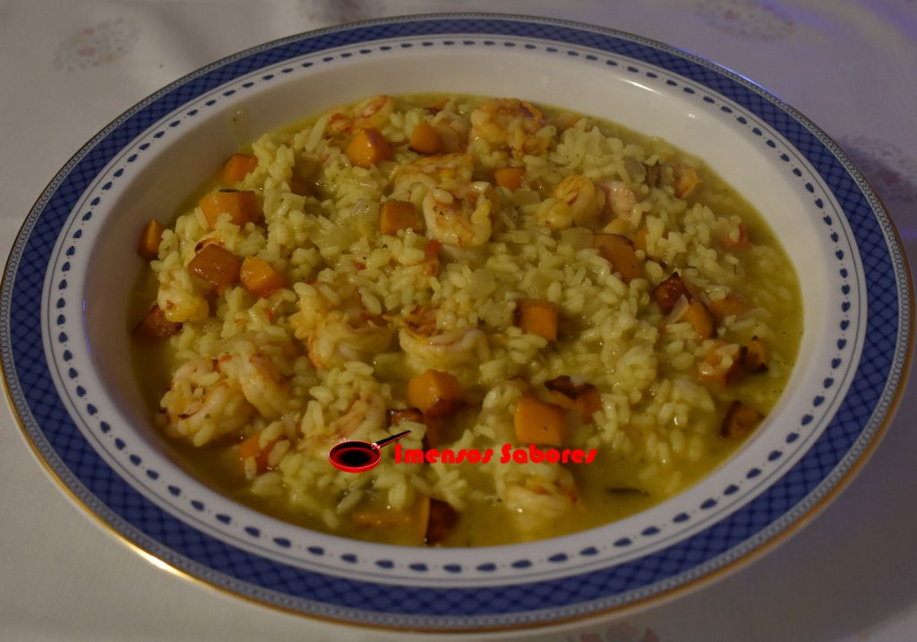 Risoto de camarão com abóbora assada