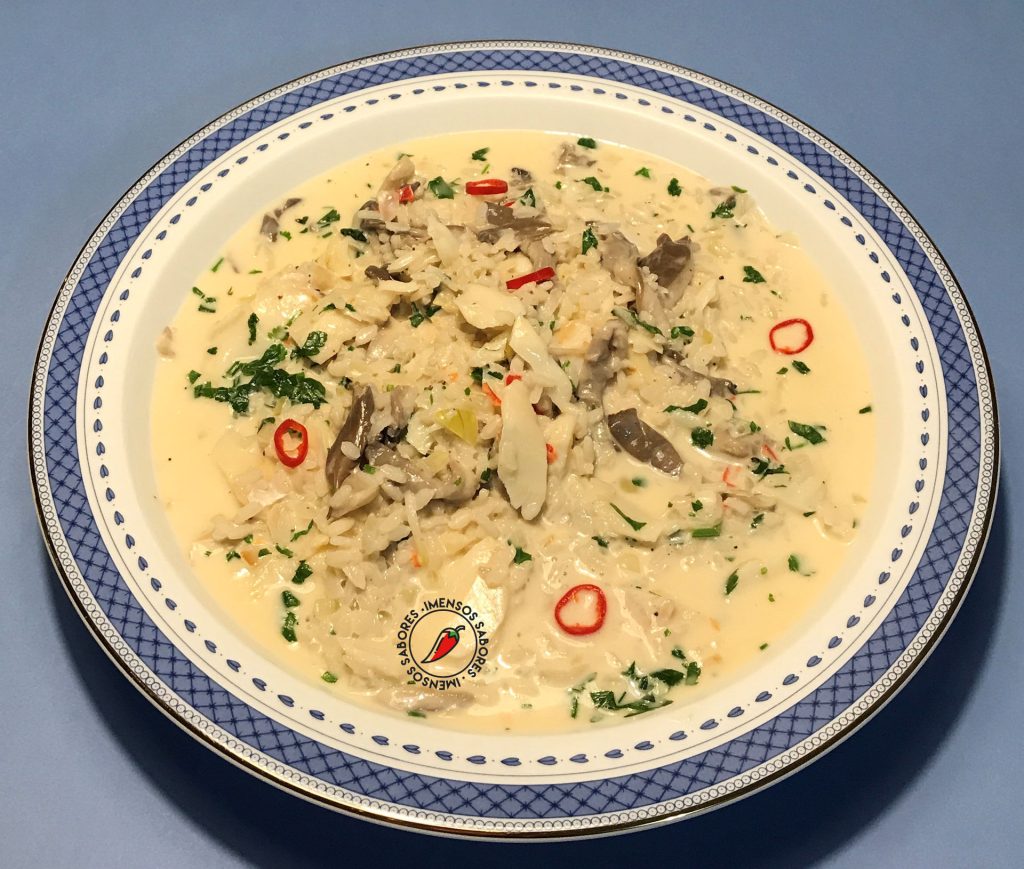 Risoto de bacalhau com cogumelos pleurotus