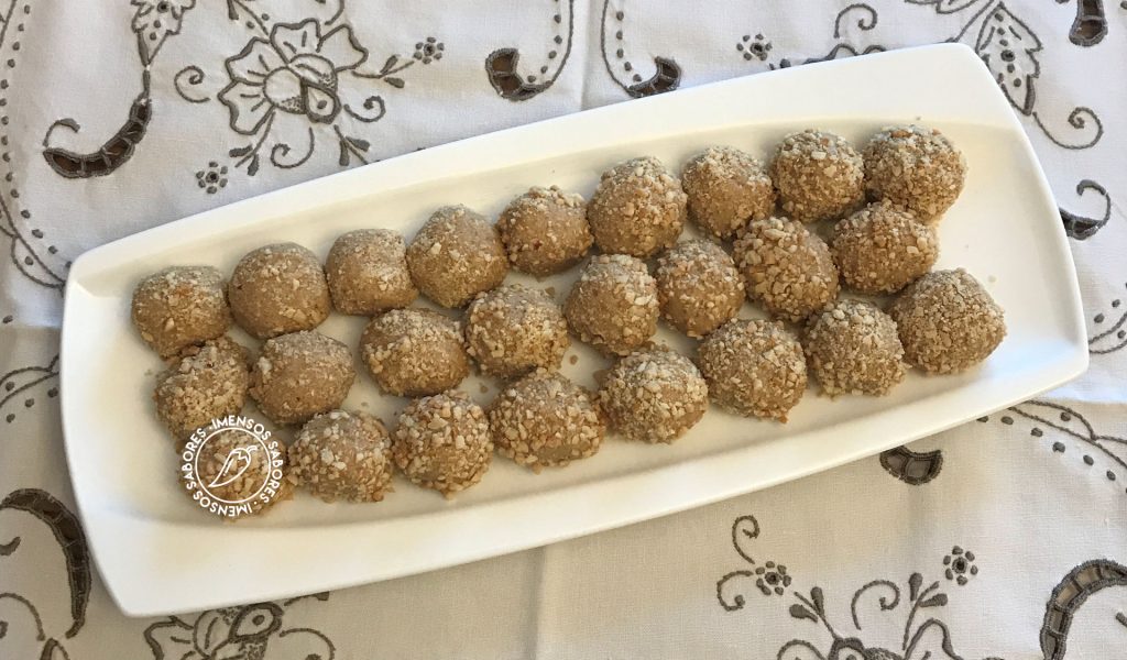 Docinho de amendoim fit