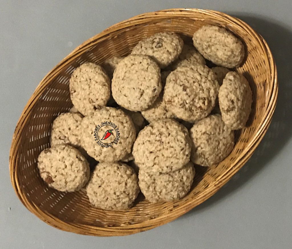 Biscoitos de aveia com sultanas