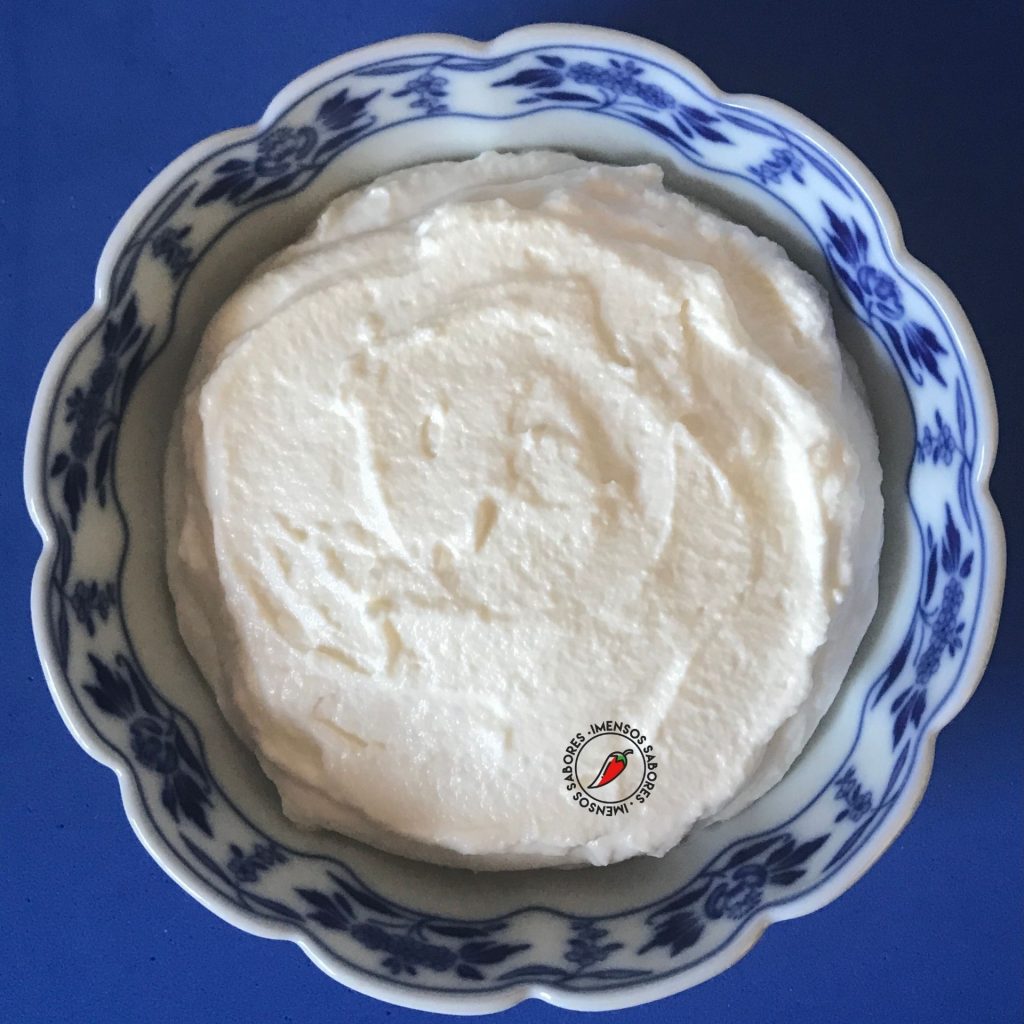 Requeijão caseiro cremoso