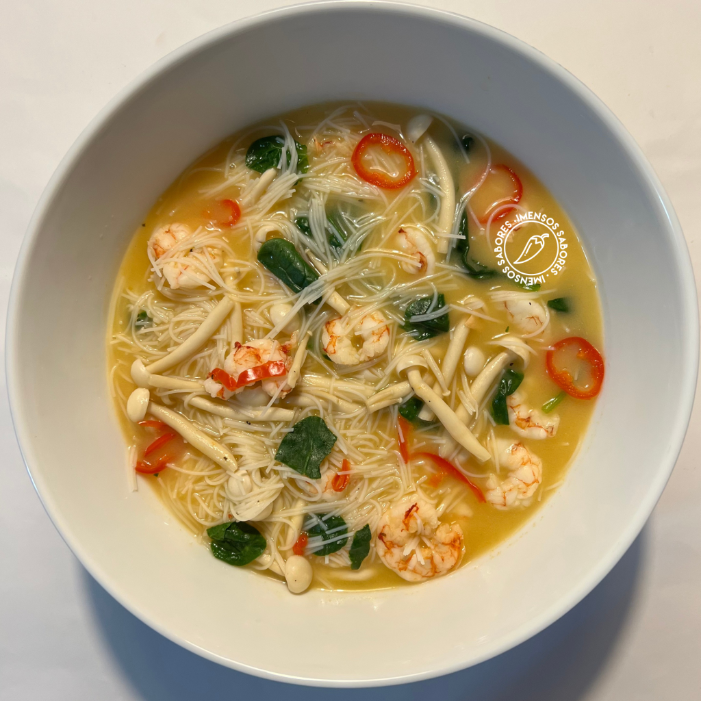 Sopa ácida e picante