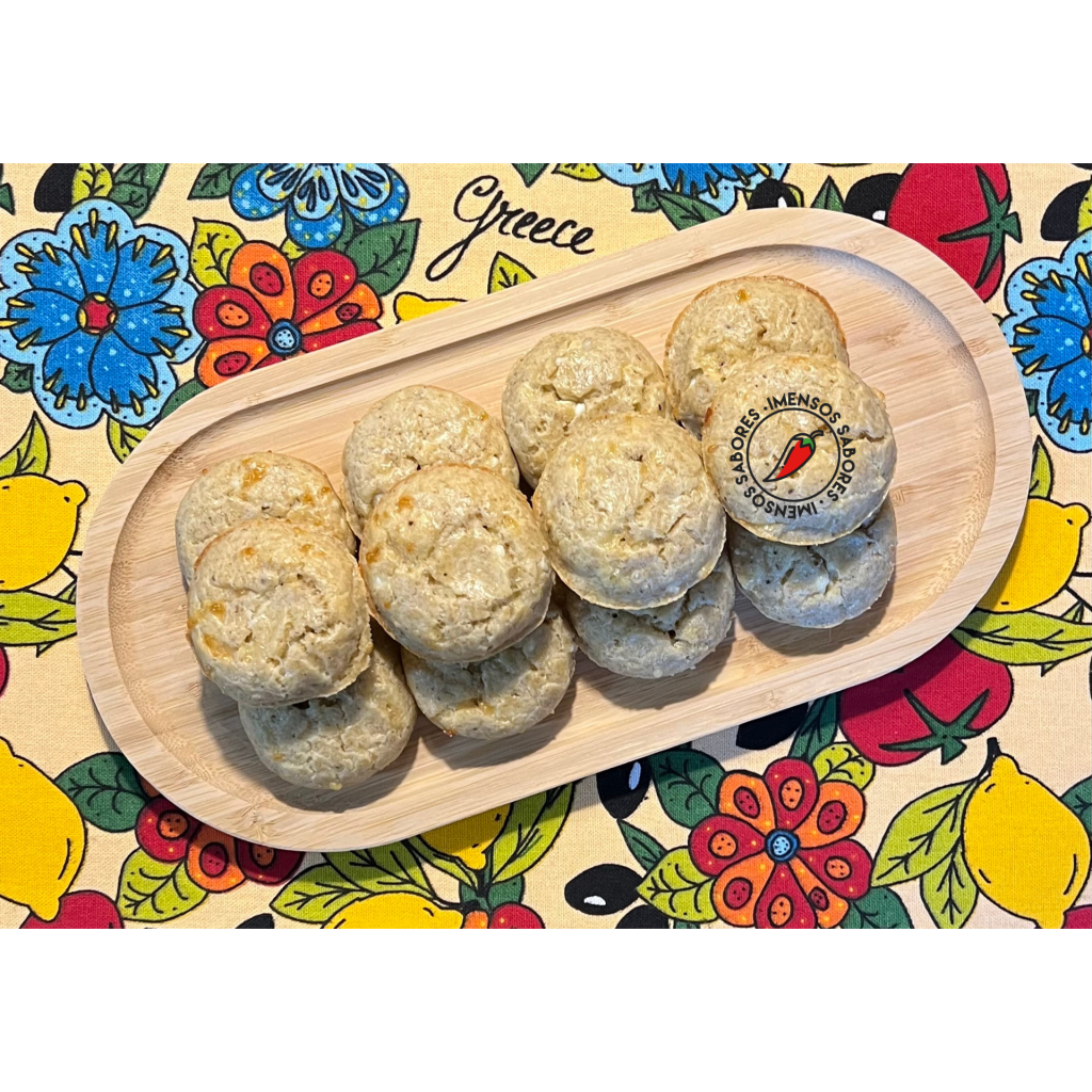 Muffins salgados de aveia e queijo