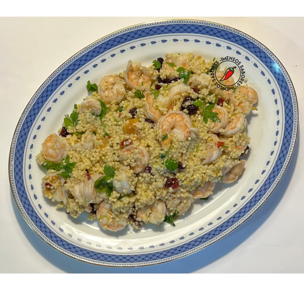 Millet (milho de painço) com camarão e frutos secos