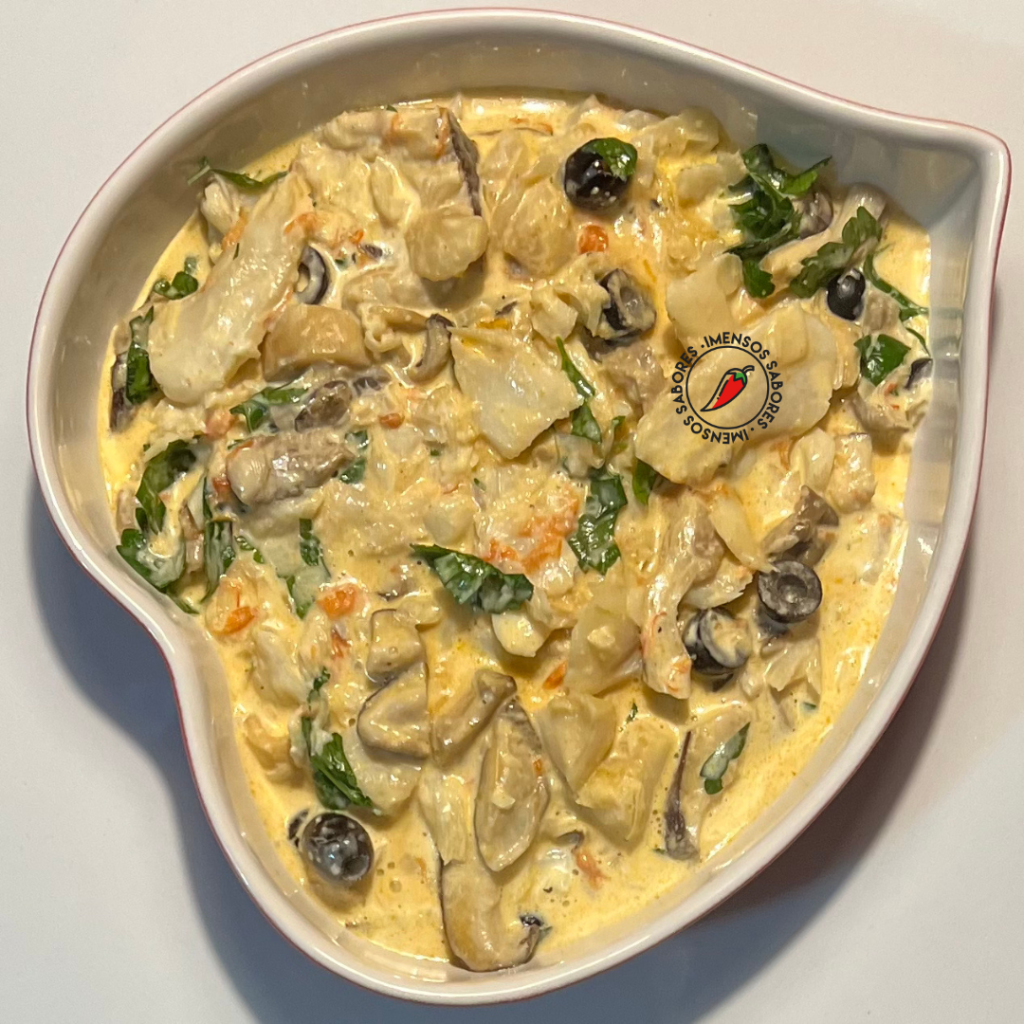 Strogonoff de bacalhau com crème fraíche