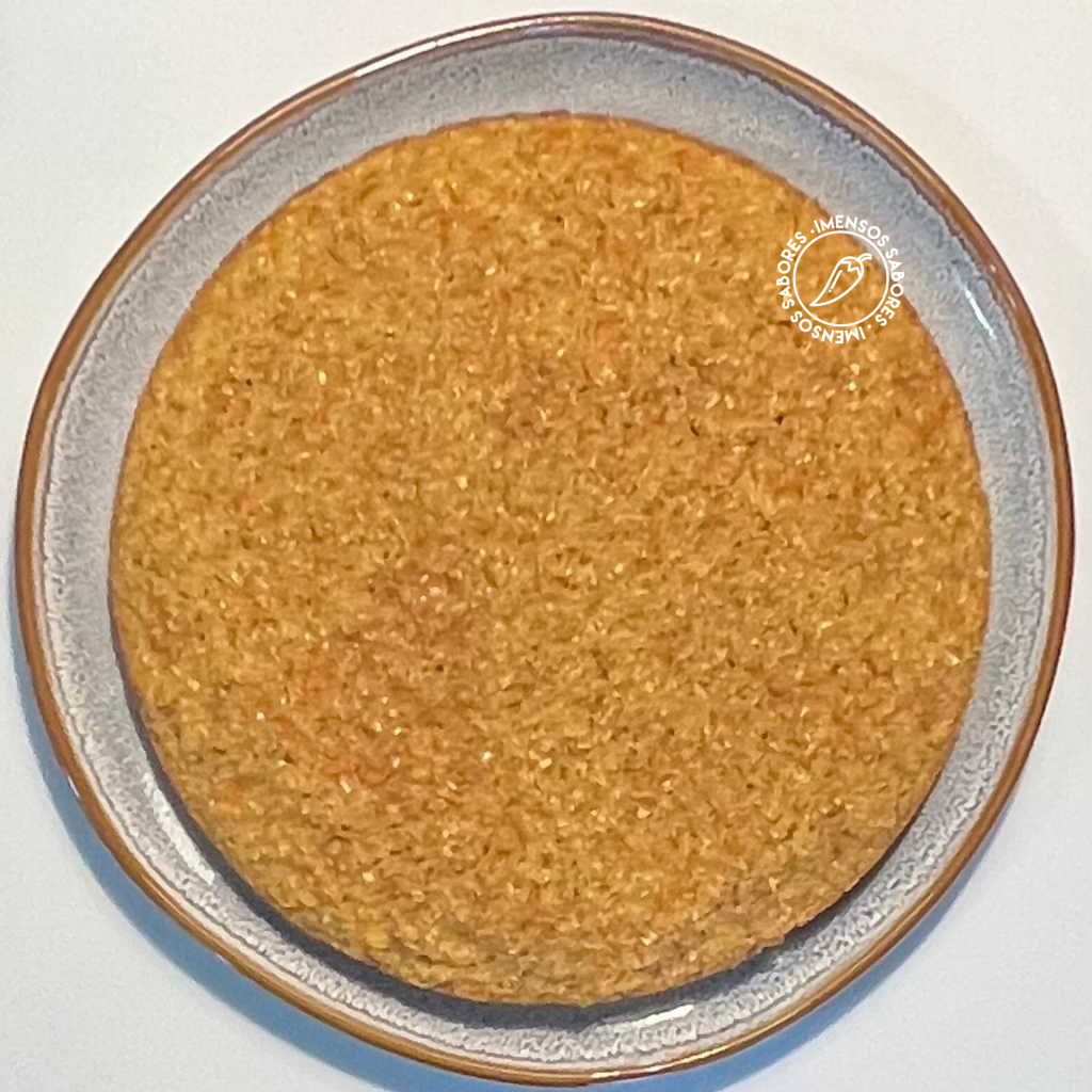 Bolo de coco com cenoura e farinha de grão-de-bico