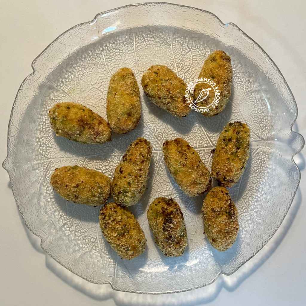 Bolinho de bacalhau com vegetais