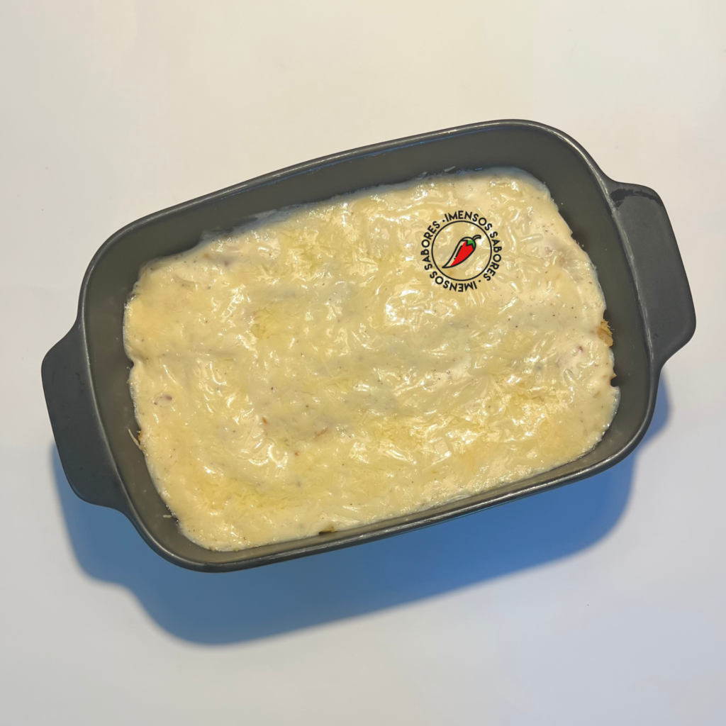 Bacalhau e bacon com molho bechamel